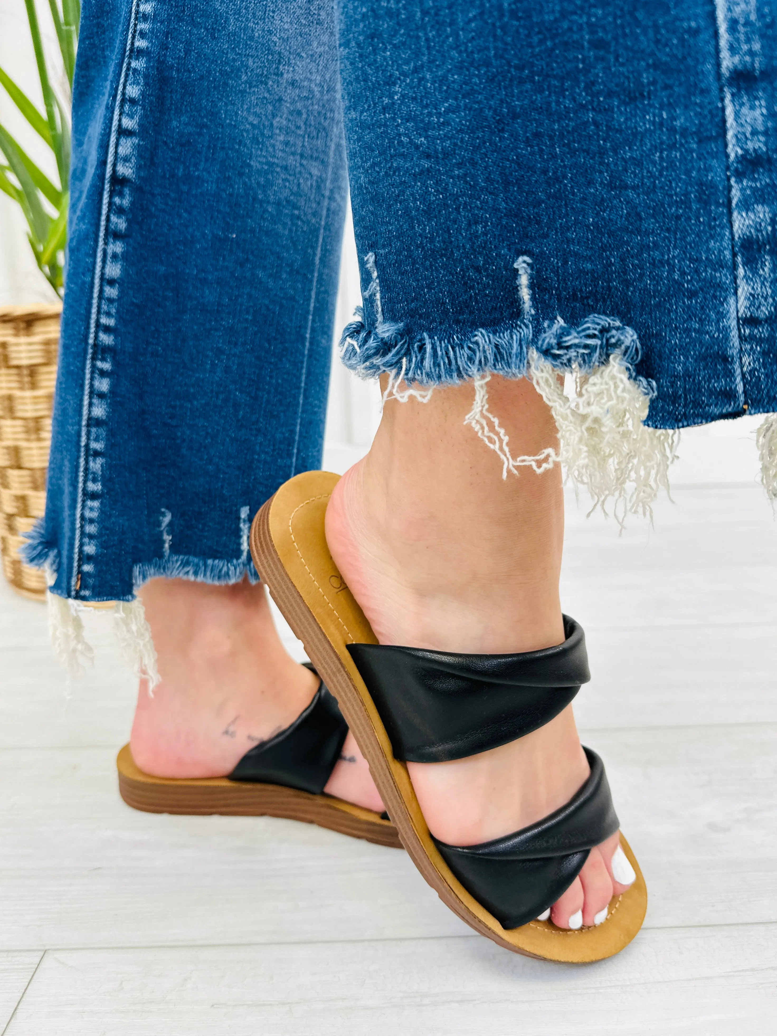 Always One Step Ahead Sandals In Black