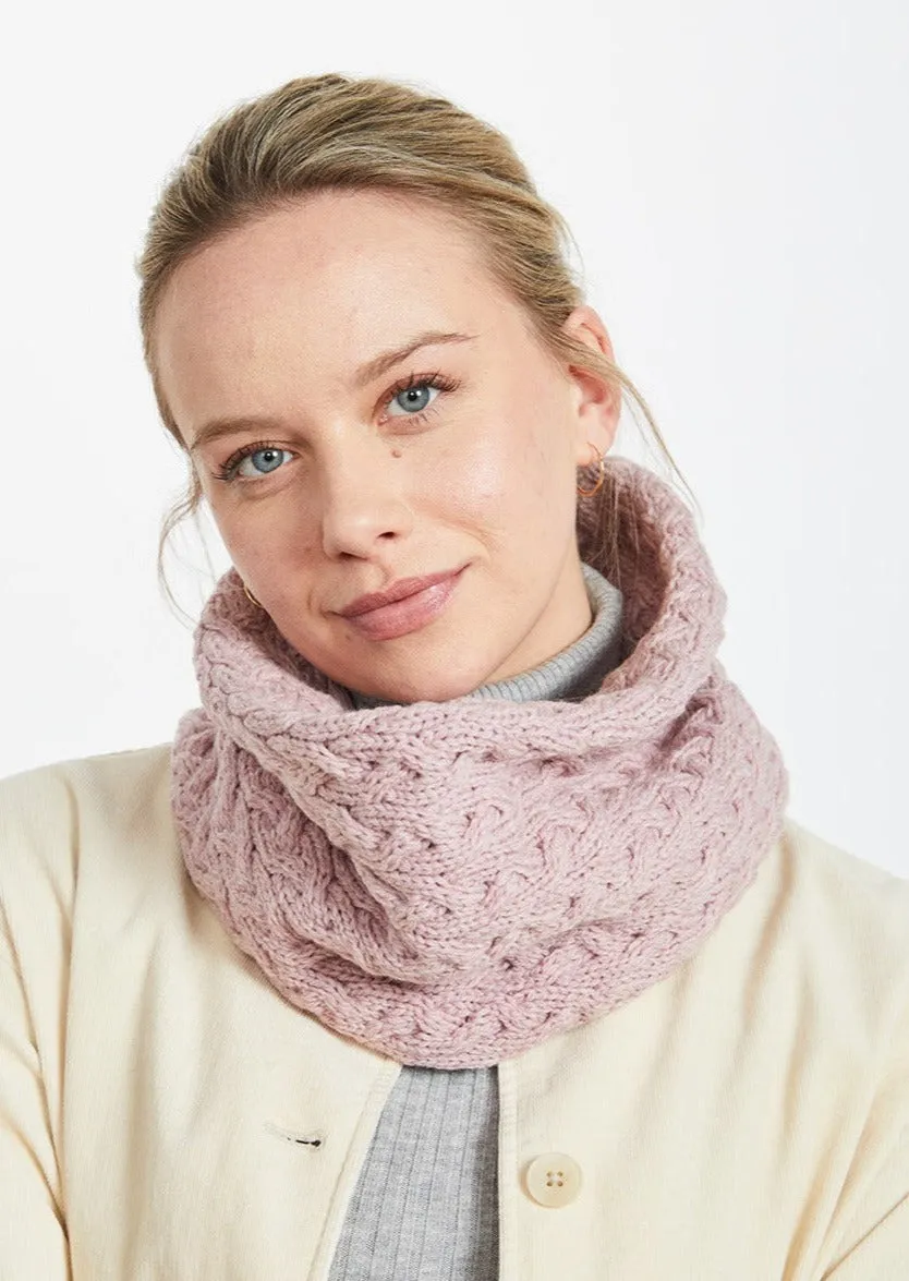 Aran Infinity Cable Scarf | Pink