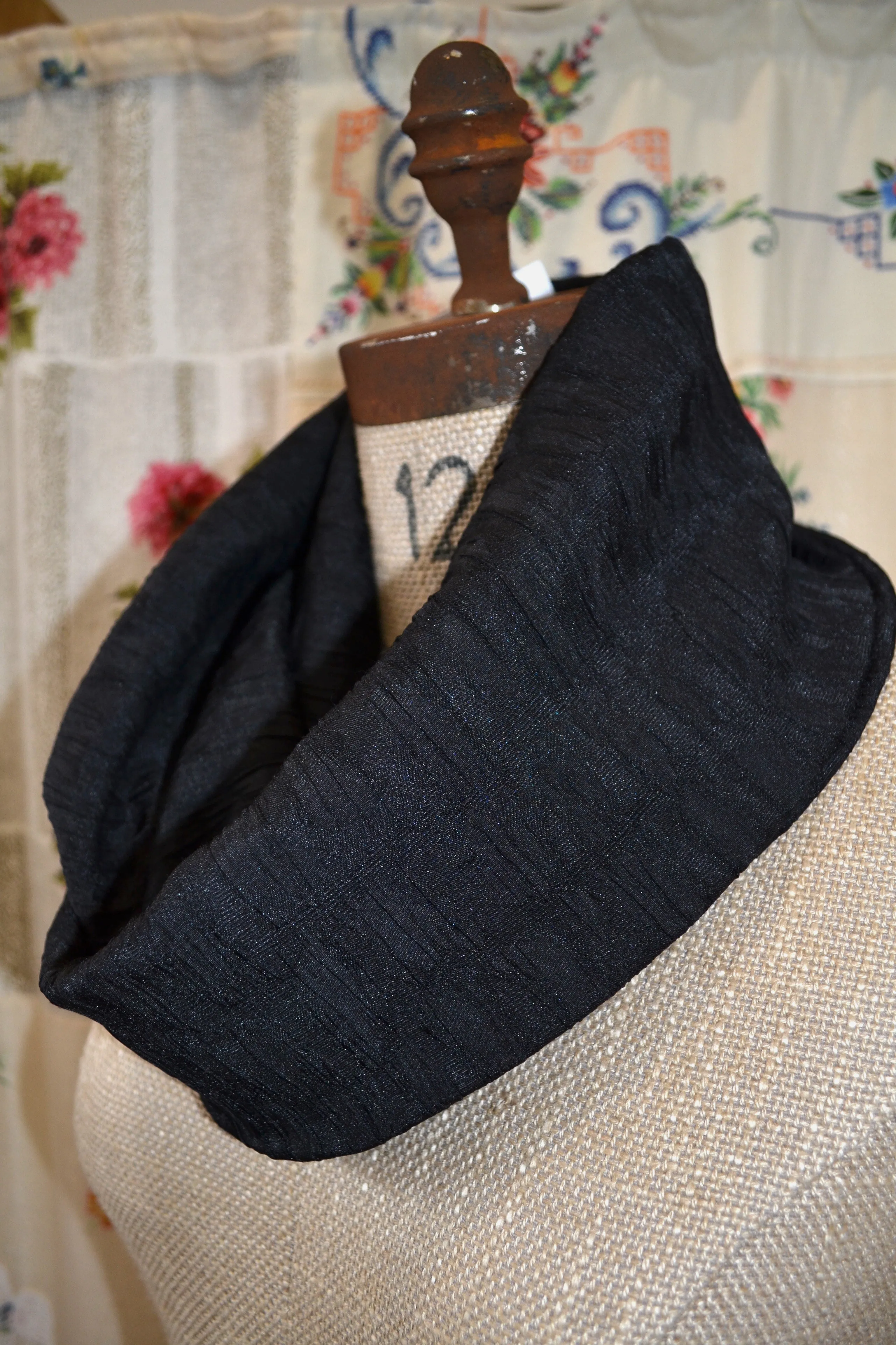 Berserk Cobblestone black loop infinity scarf