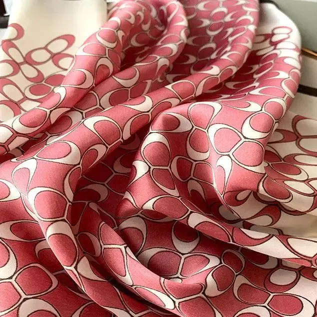 Elegant Circles Scarf