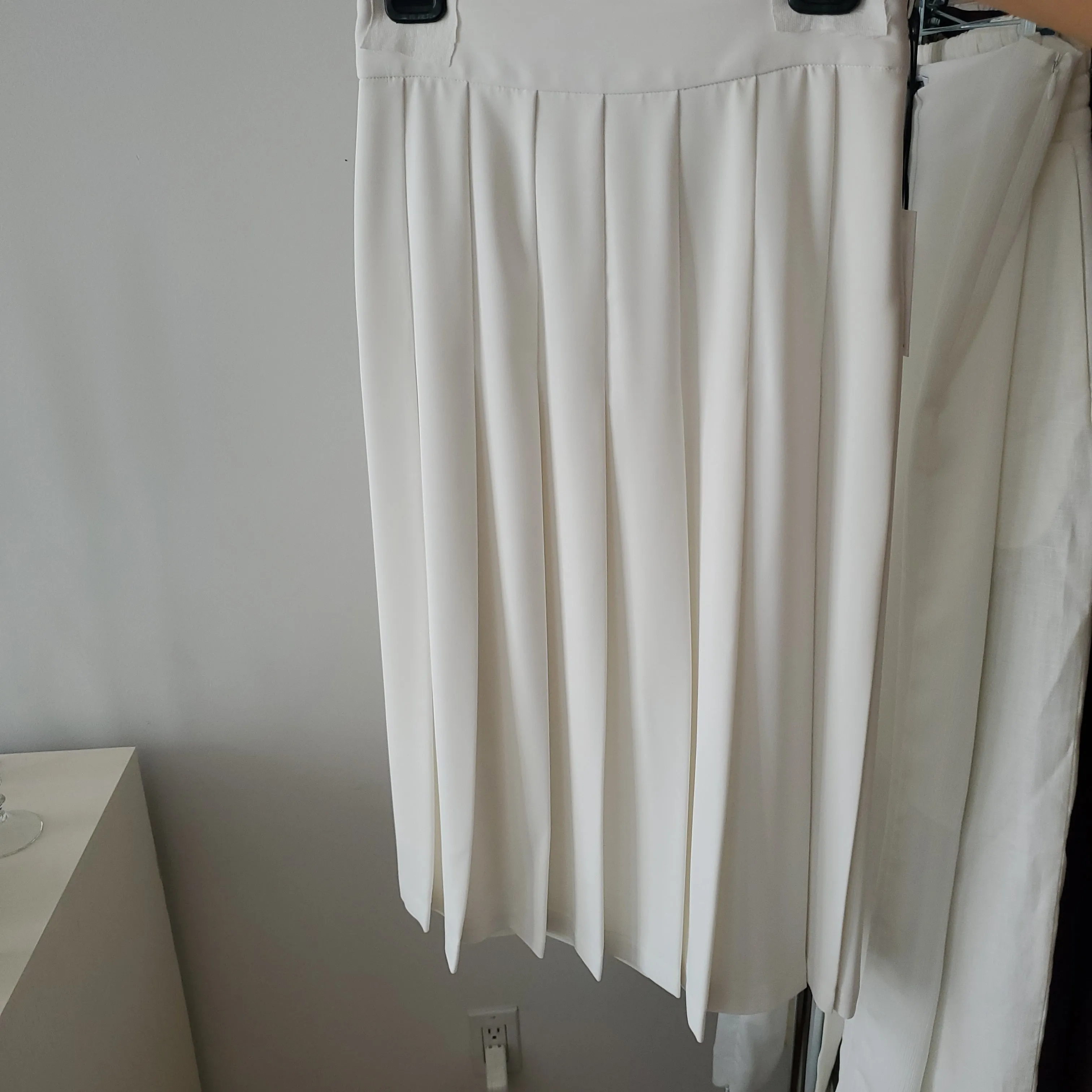 Midi Pleated Skirt - Off White