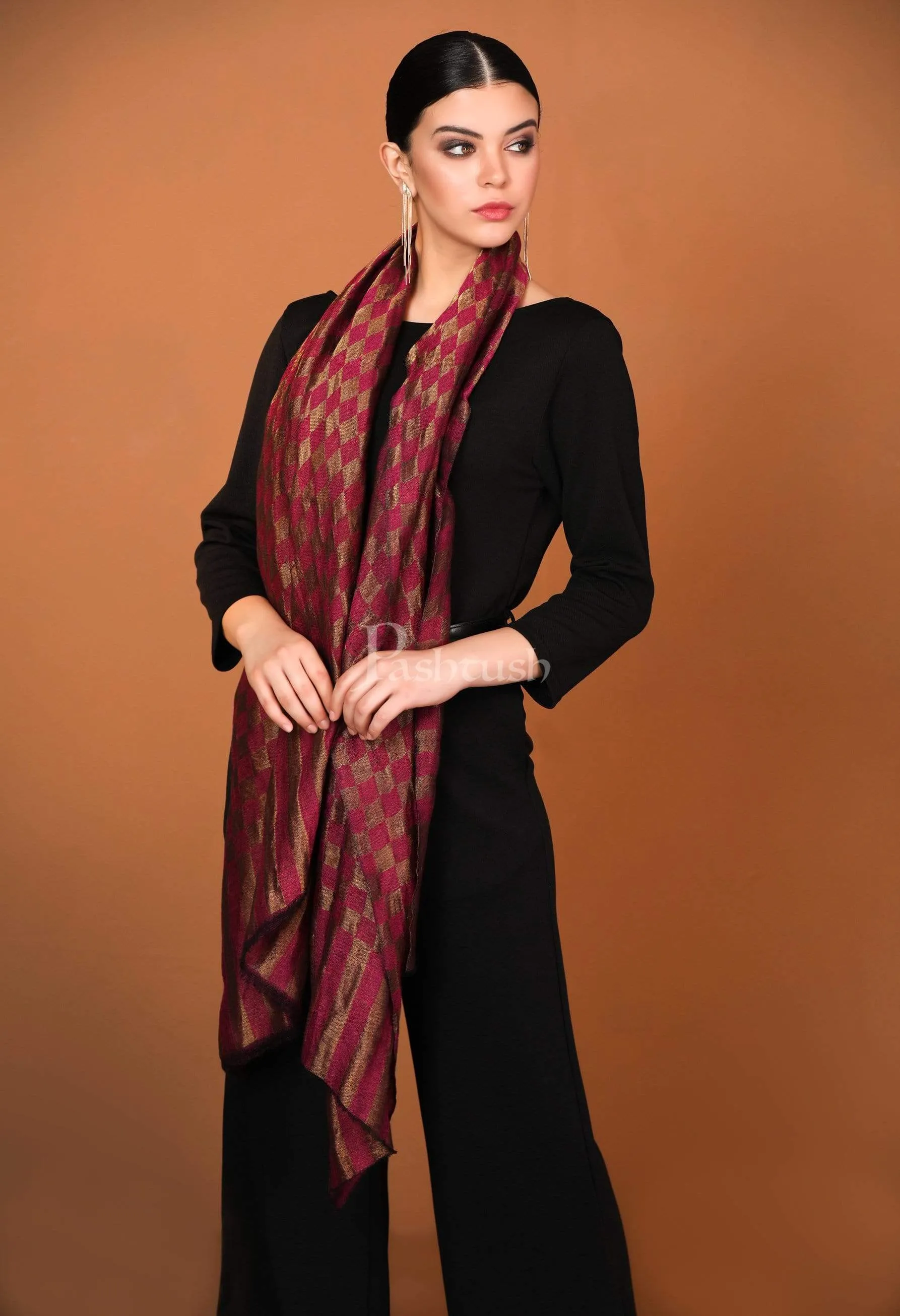 Pashtush Womens Twilight Checkered Scarf, With Shimmery Zari Thread Weave