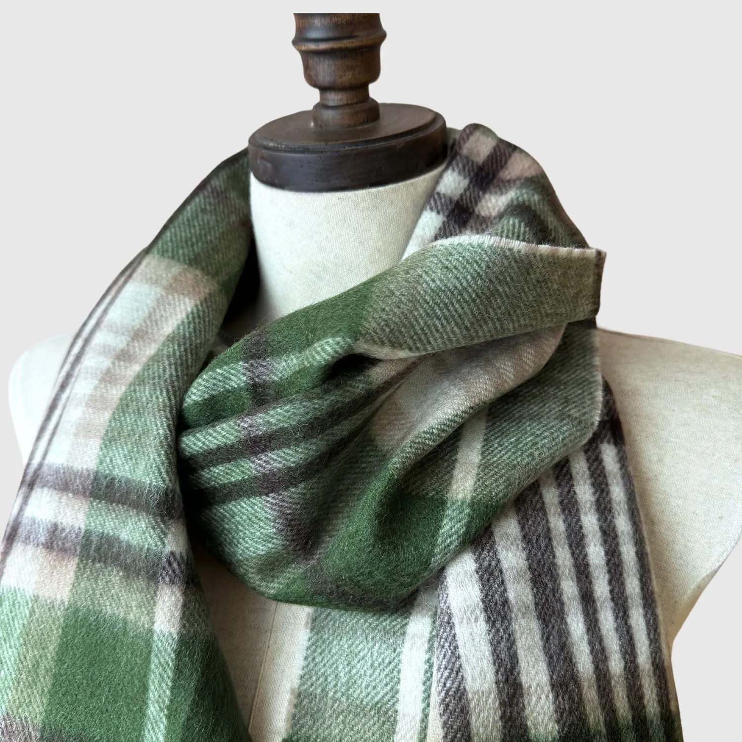 Plaid lambswool winter scarf