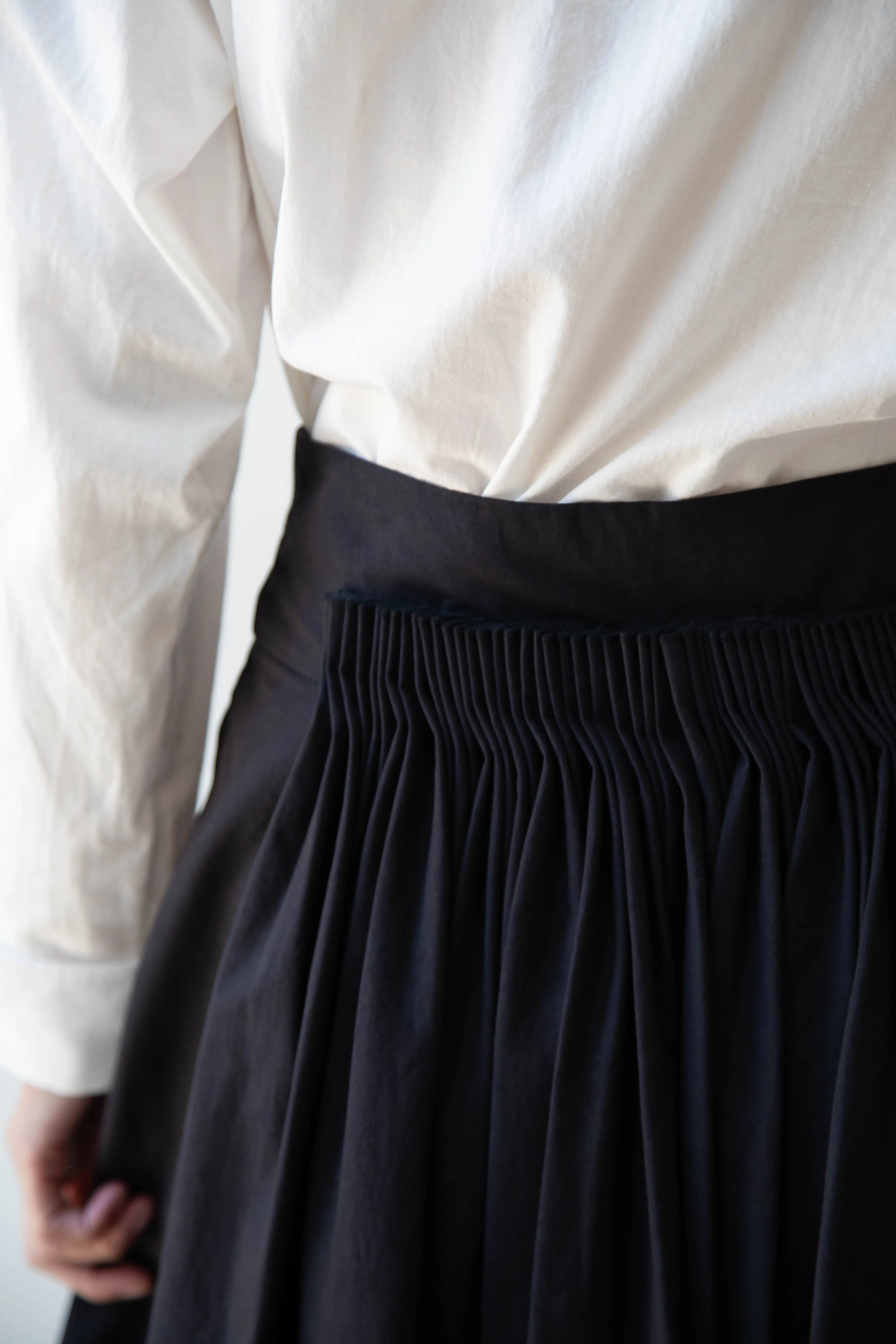 Renli Su | Pintuck Skirt in Black