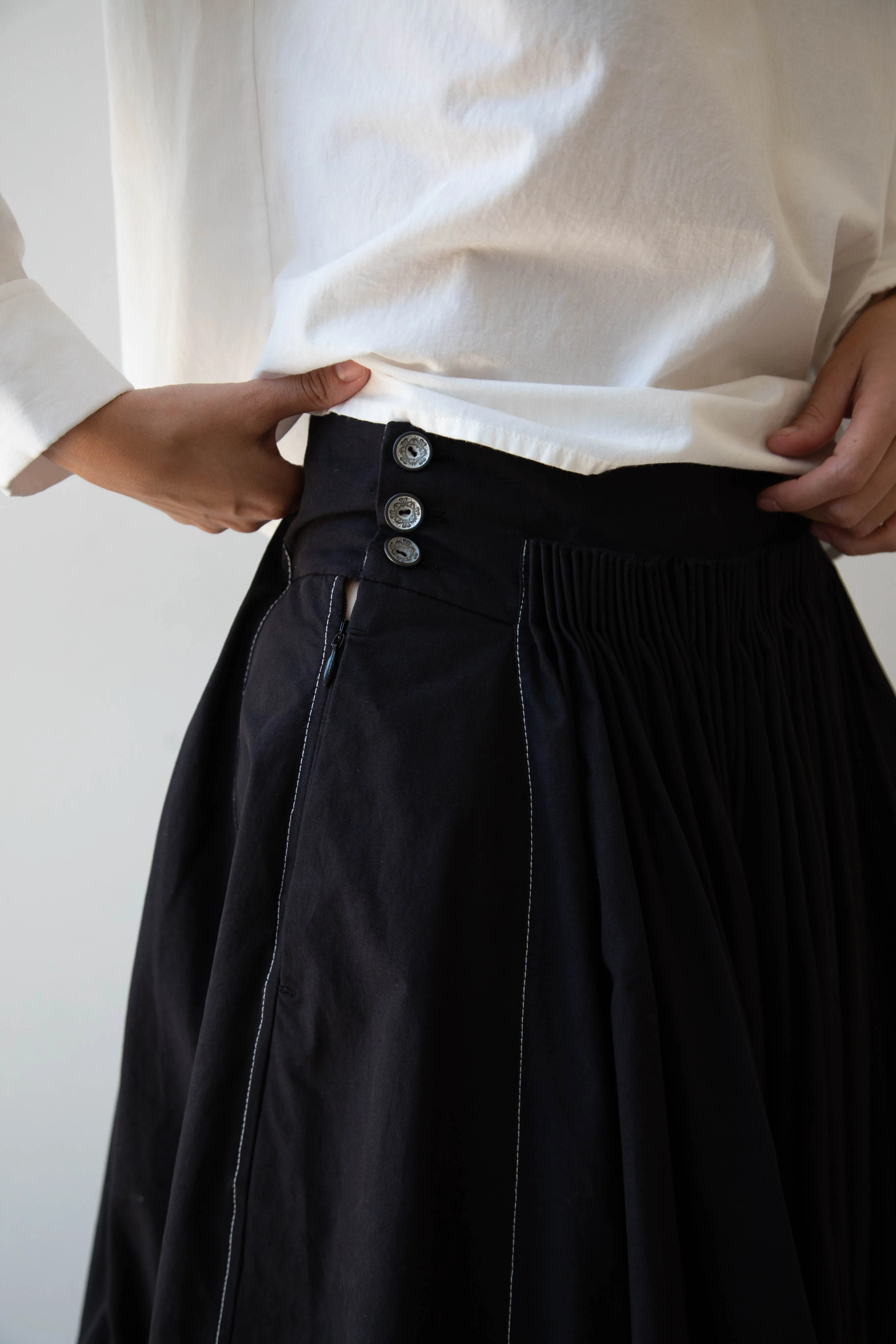 Renli Su | Pintuck Skirt in Black