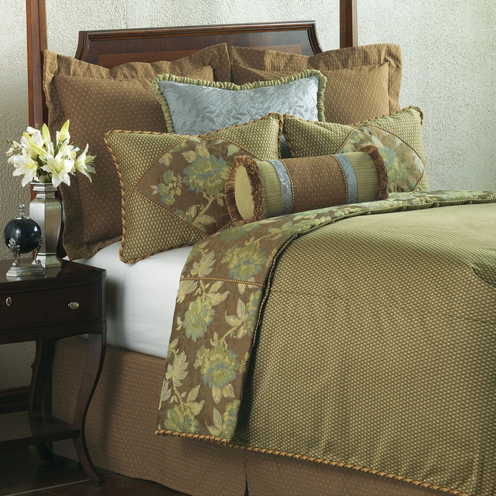 Rowe Truffle Bed Skirt