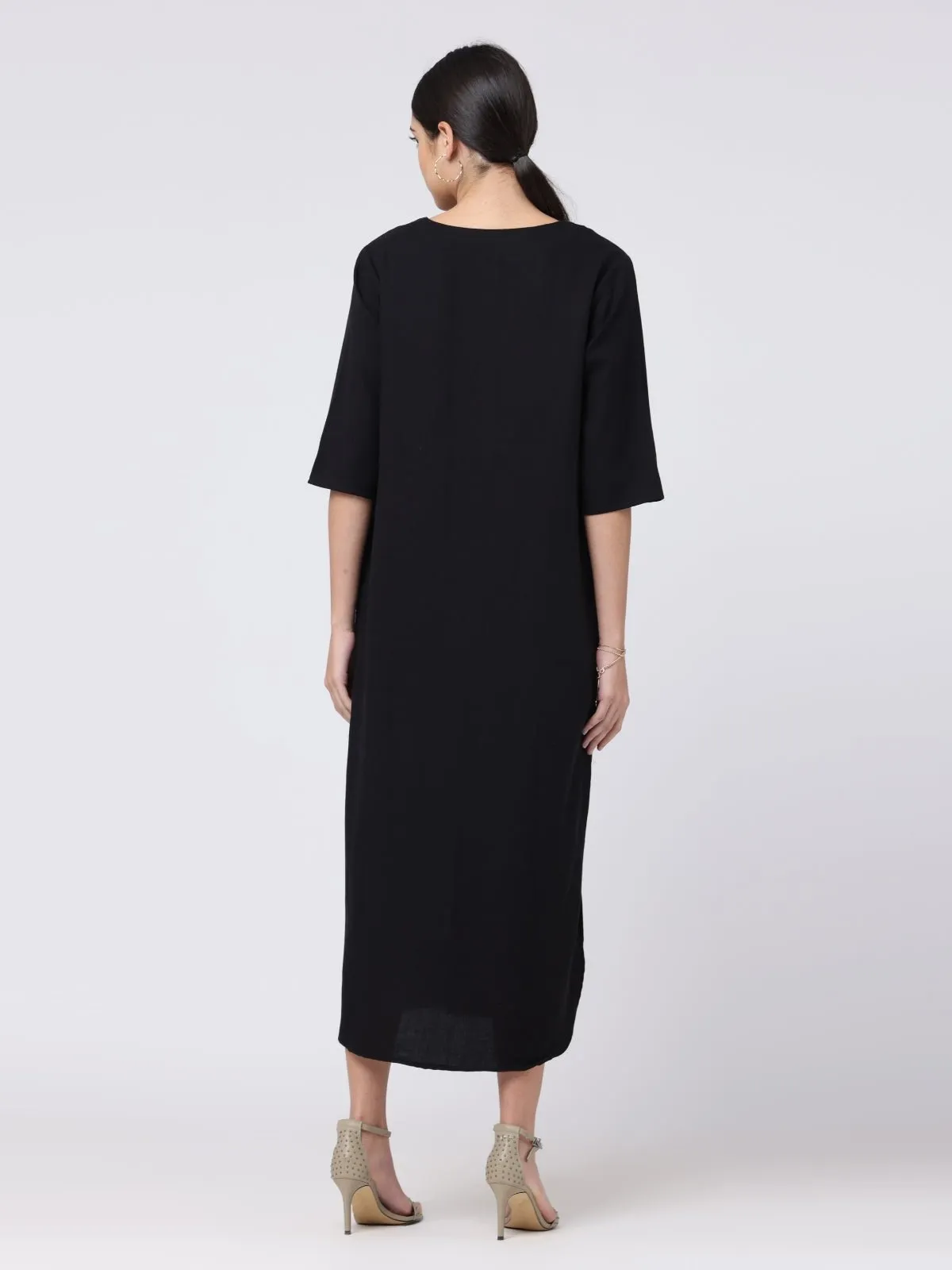 Tencel Solid V-Neck Maxi Dress