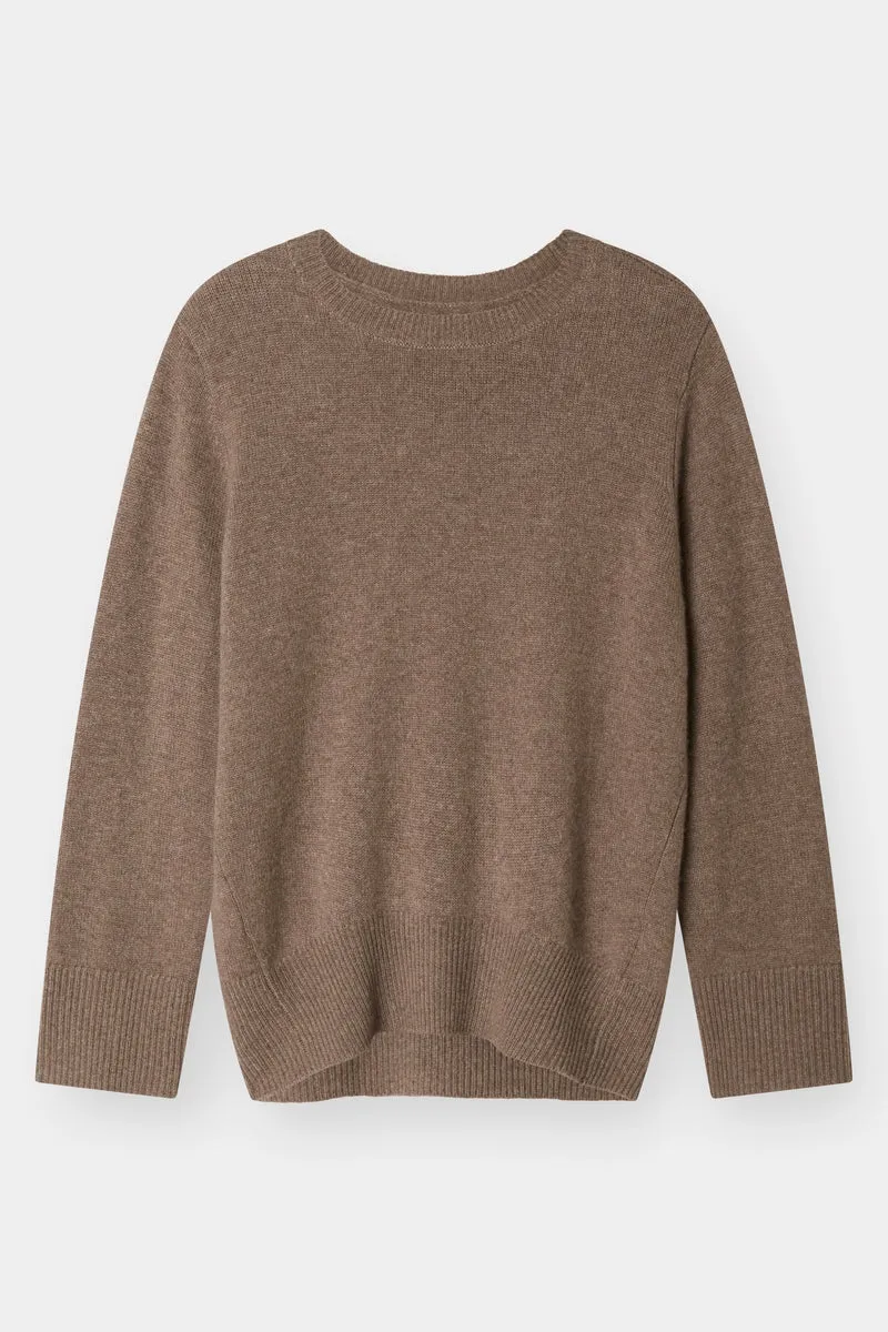 THE CLASSIC CREW SWEATER - BRACKEN