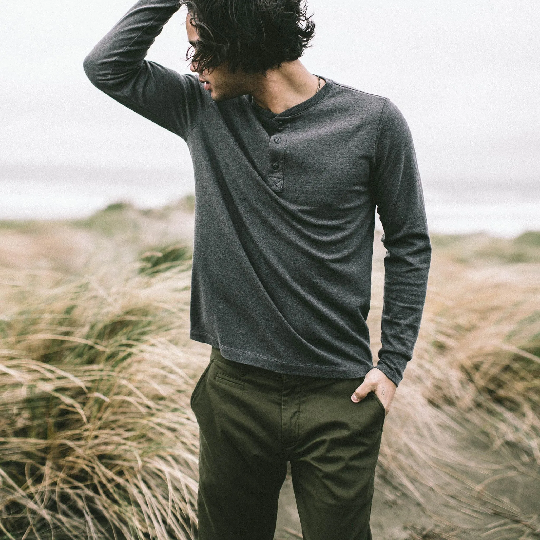 The Slim Chino in Organic Olive