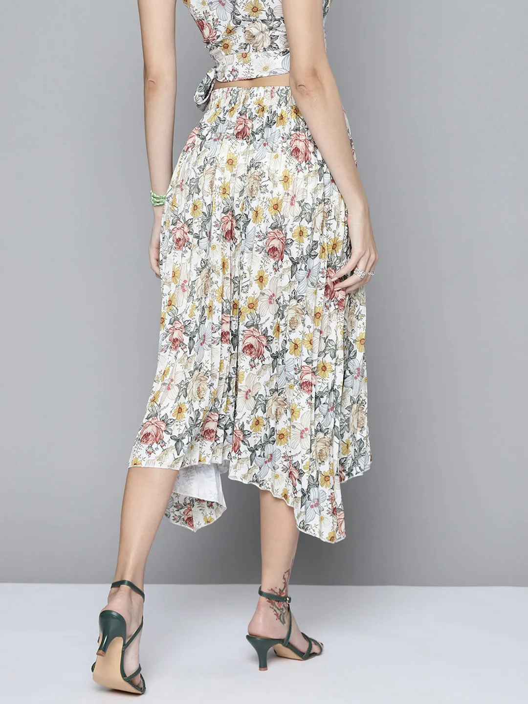 Women Off White Floral Asymmetric Pleated Skirt